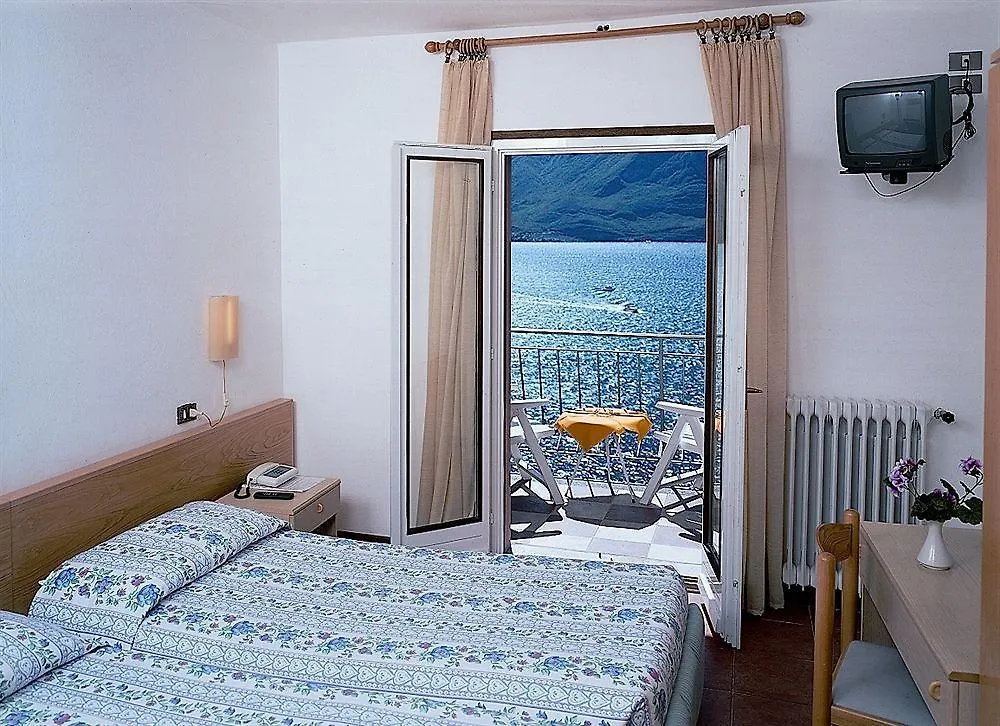 Hotel Castell - Montagnoli Group Limone sul Garda