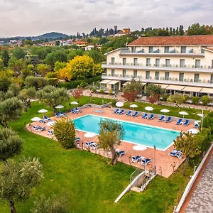 Paradiso **** Moniga del Garda