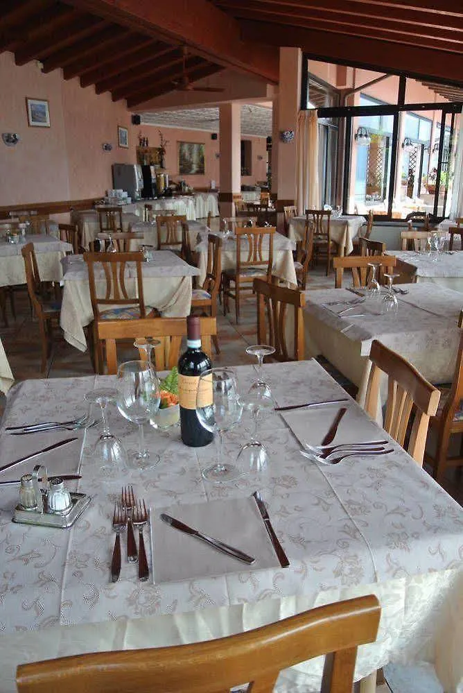 Hotel Castell - Montagnoli Group Limone sul Garda