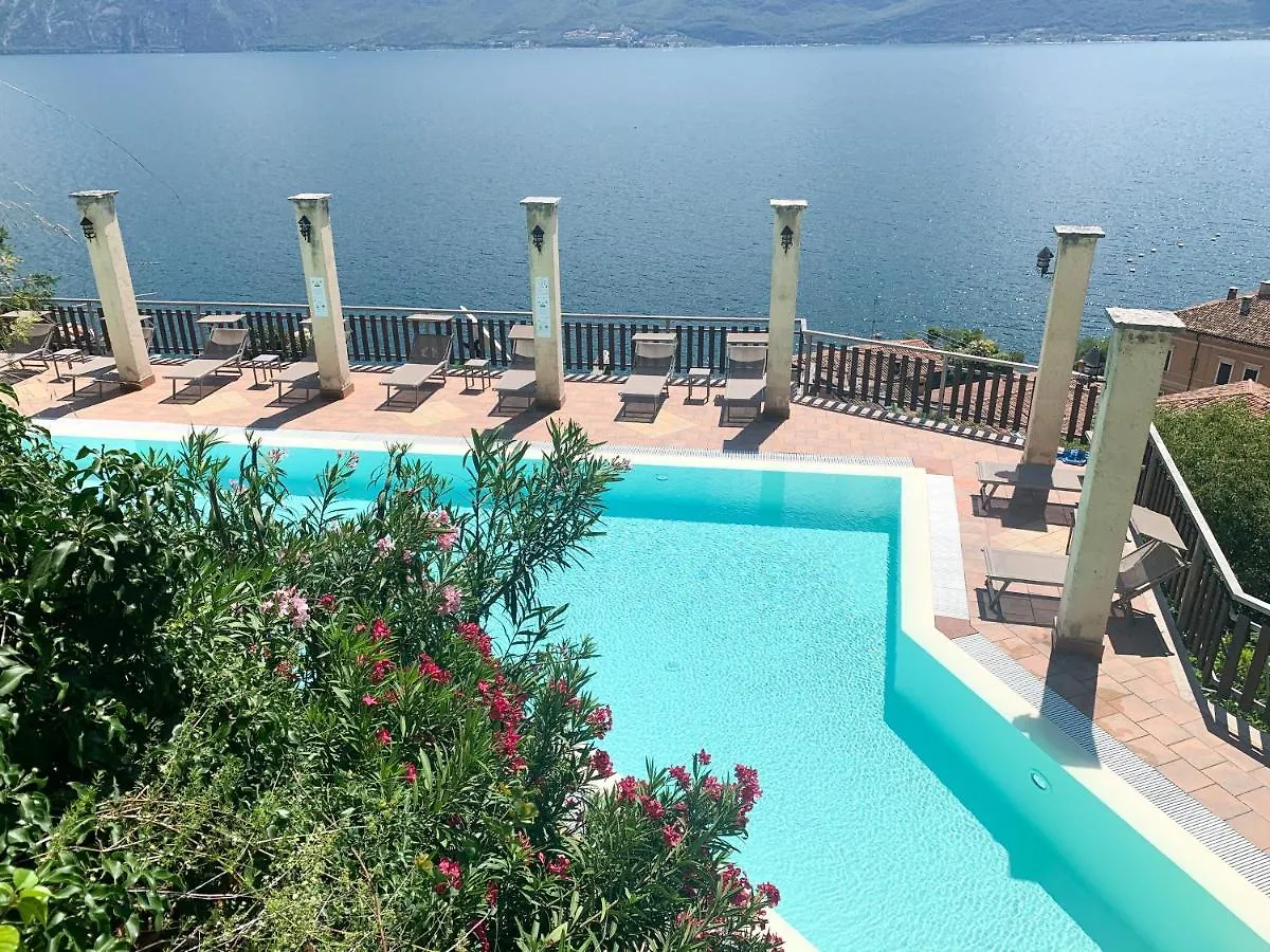 Hotel Castell - Montagnoli Group Limone sul Garda