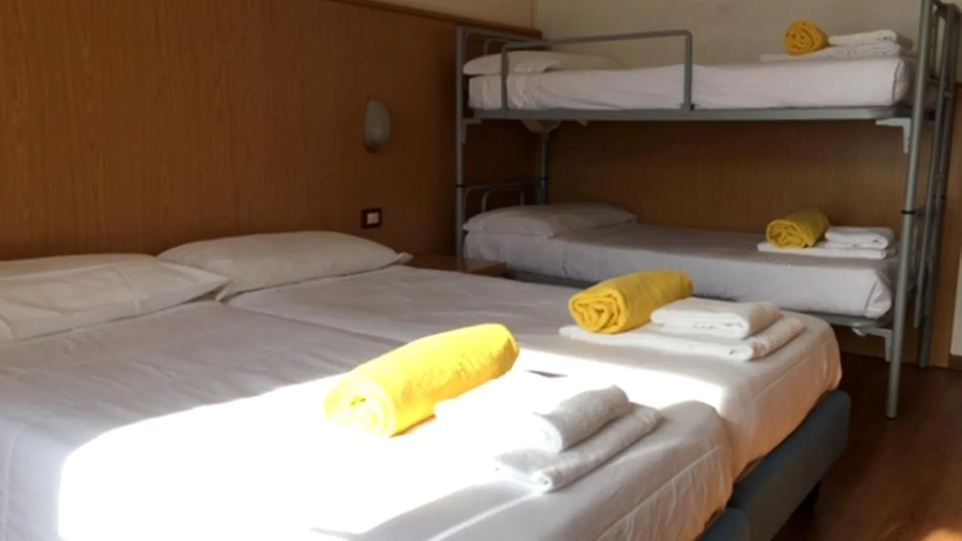 Hotel Castell - Montagnoli Group Limone sul Garda 3*,