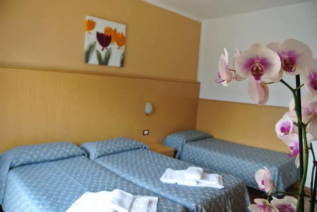 Hotel Castell - Montagnoli Group Limone sul Garda
