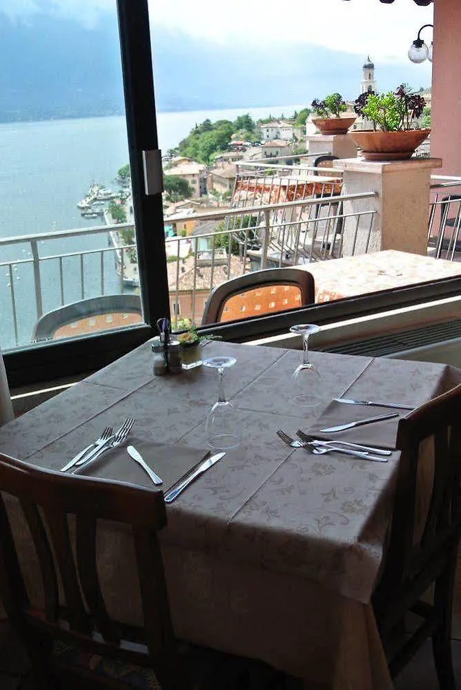 Hotel Castell - Montagnoli Group Limone sul Garda Ιταλία